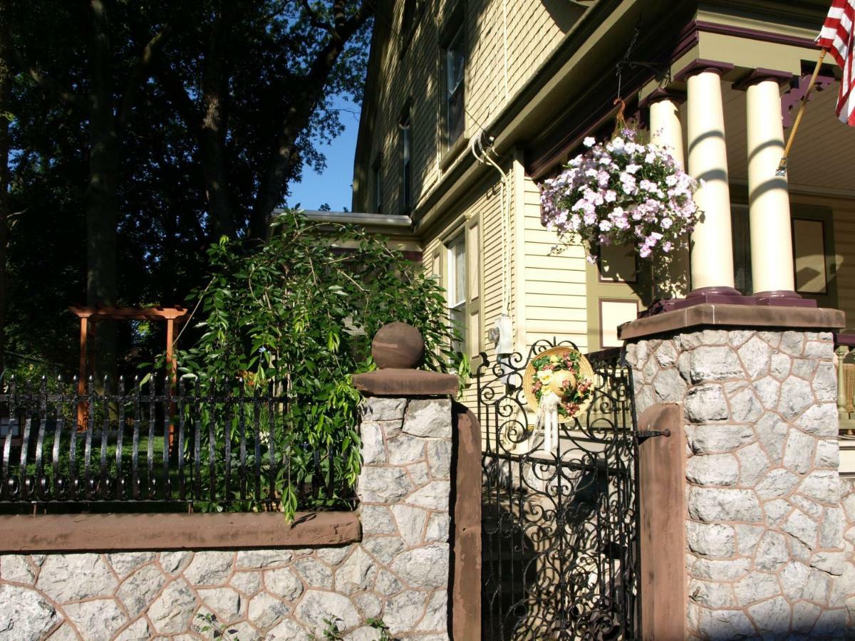 Manheim Manor Bed & Breakfast Exteriör bild