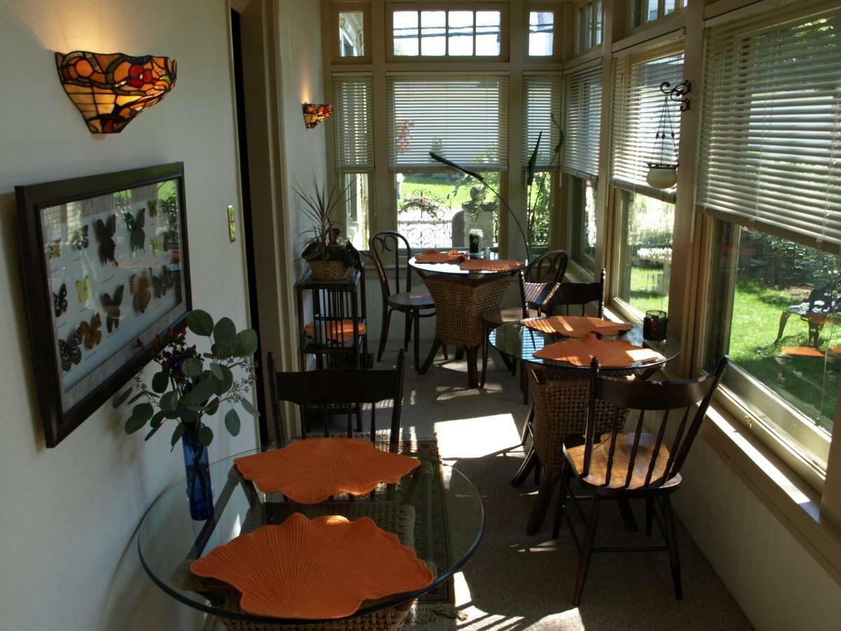 Manheim Manor Bed & Breakfast Exteriör bild